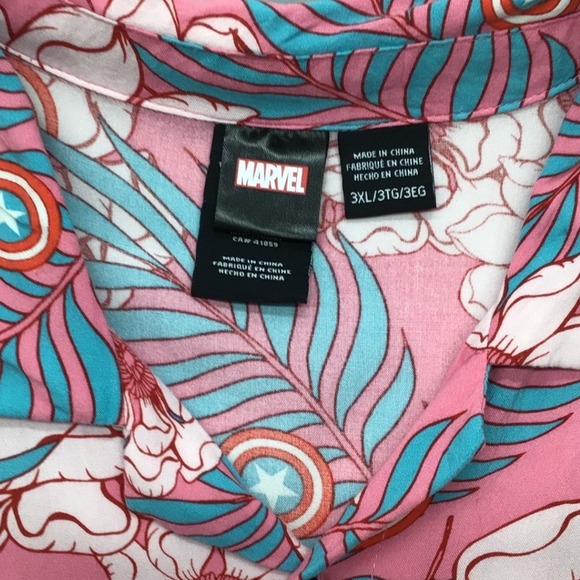 Marvel Captain America Hawaiian Shirt Men's 3XL Pink Floral Tropical Shields - Picture 4 of 7